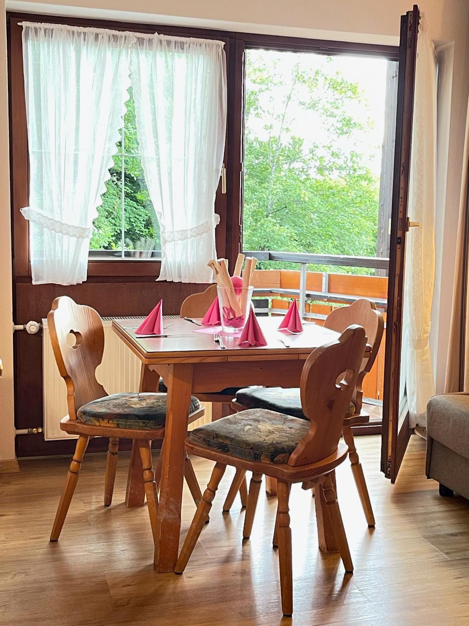 Alpenrose Appartements Nesselwang Eksteriør billede